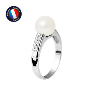 Bague en Or Blanc et Véritable Perle de Culture, forme Ronde, couleur Blanc, diamètre 8-9 mm et Diamants